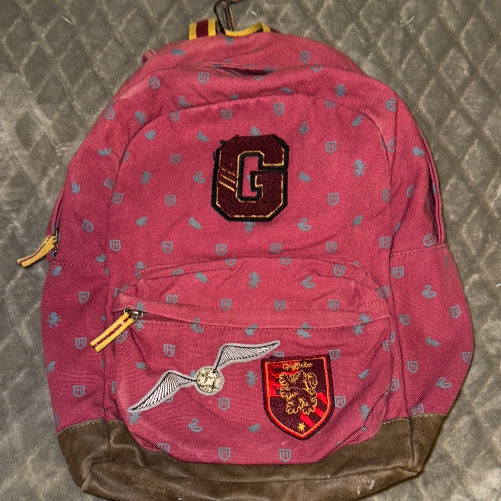 Harry Potter pottery barn teen Red cloth Backpack